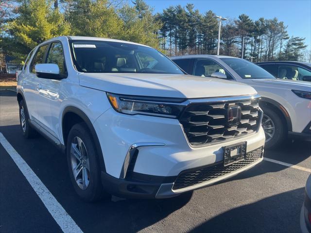 used 2023 Honda Pilot car, priced at $40,859