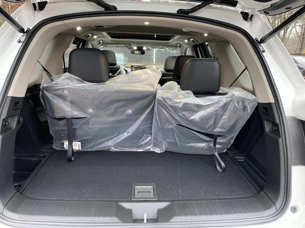 new 2025 Honda Pilot car, priced at $55,030