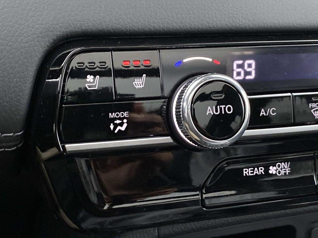 new 2025 Honda Pilot car, priced at $55,030