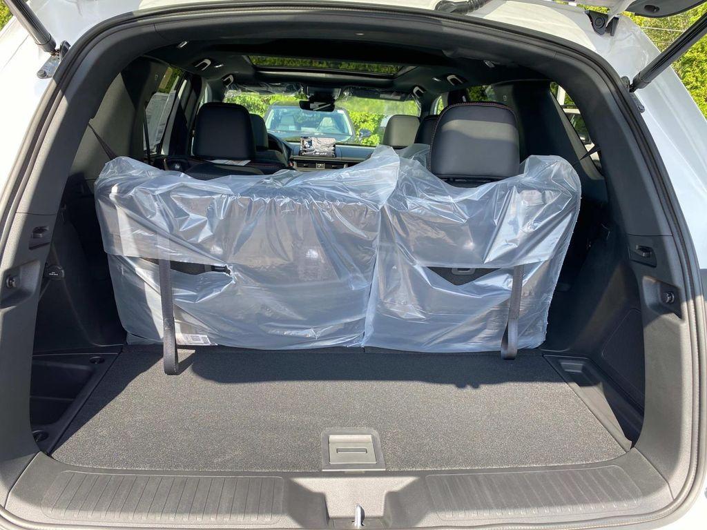new 2025 Honda Pilot car, priced at $51,305