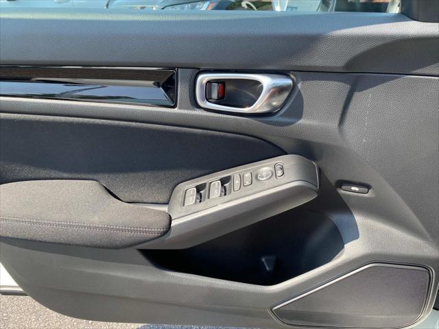 used 2025 Honda Civic Hybrid car, priced at $29,254
