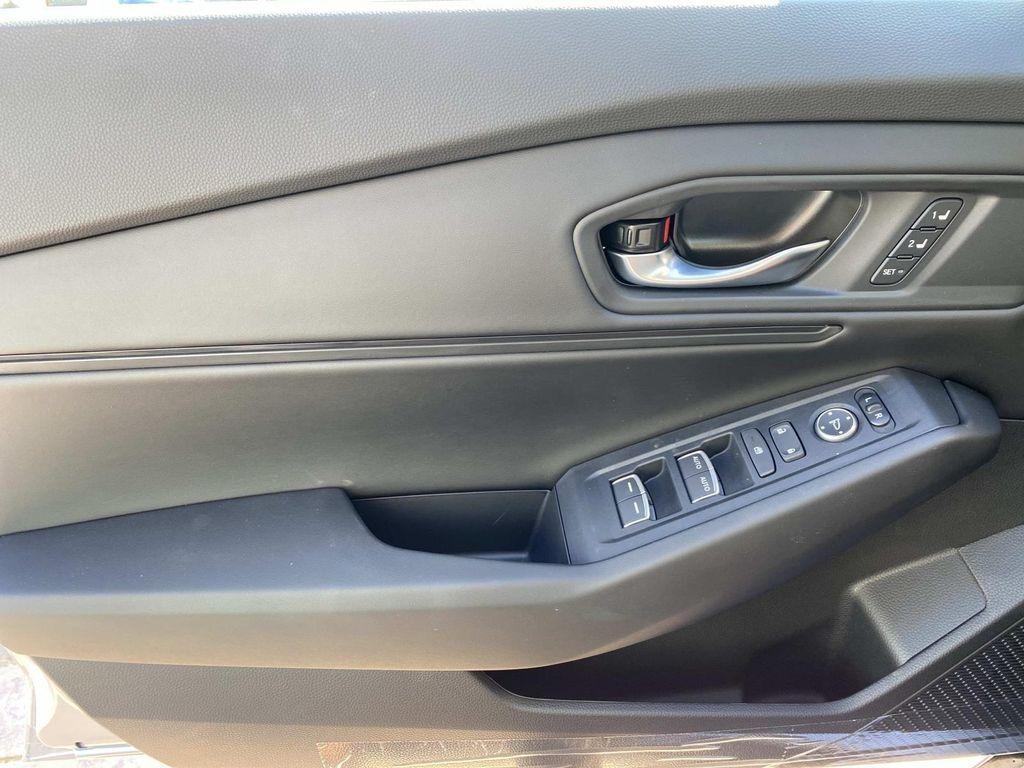 new 2025 Honda Accord Hybrid car, priced at $36,135