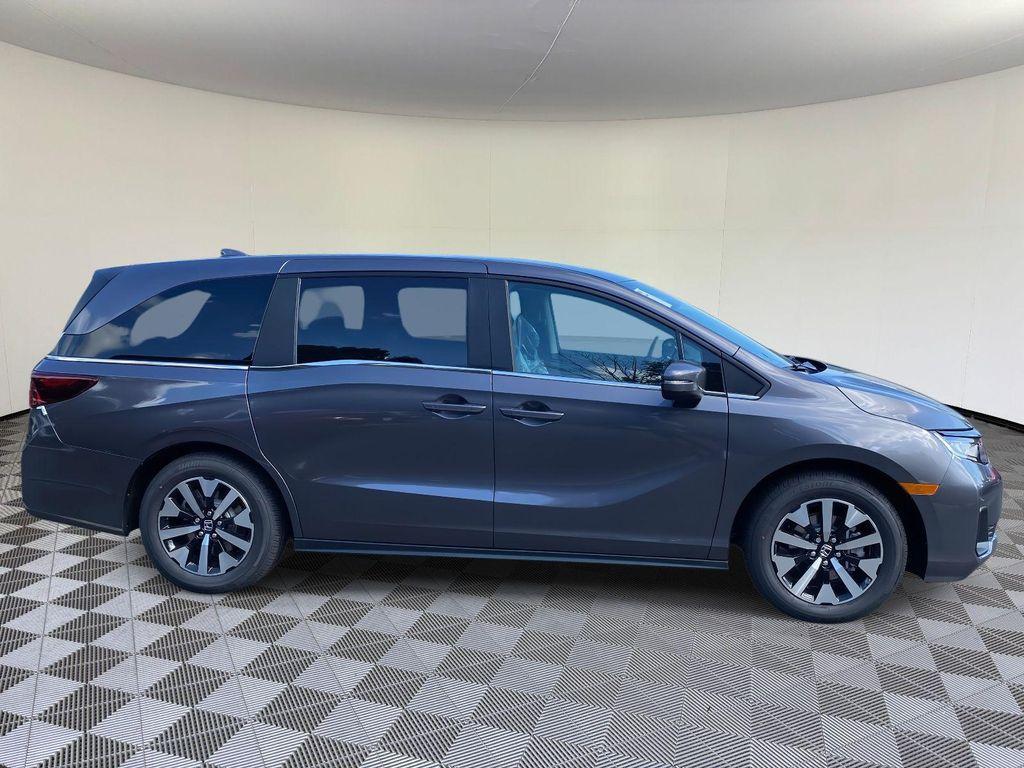 new 2026 Honda Odyssey car, priced at $44,290