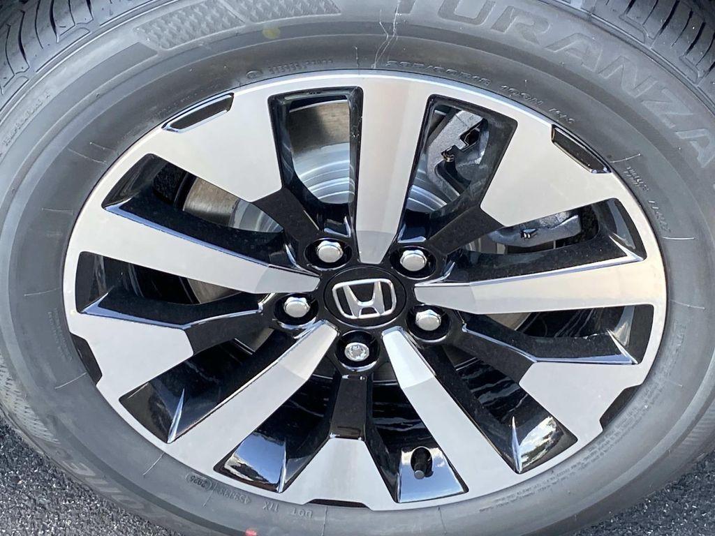 new 2026 Honda Odyssey car, priced at $44,290