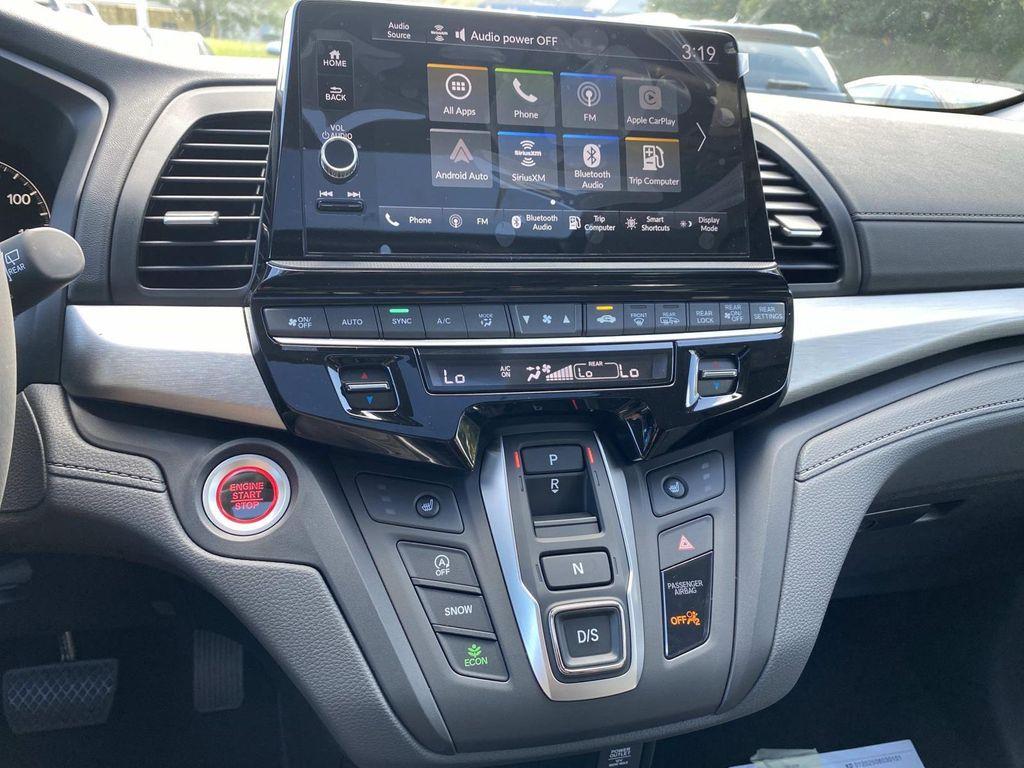 new 2026 Honda Odyssey car, priced at $44,290