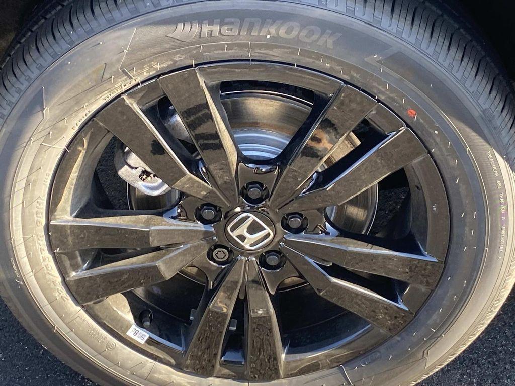 new 2026 Honda HR-V car, priced at $31,405