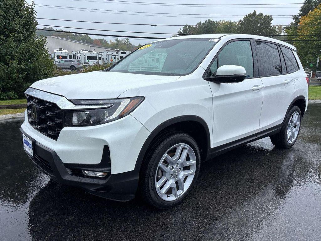 used 2025 Honda Passport car, priced at $40,371