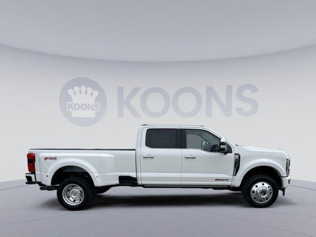 new 2025 Ford F-450 car, priced at $106,705