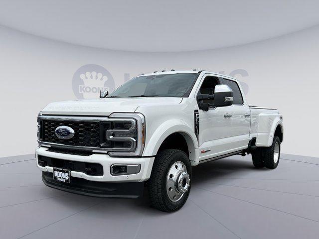 new 2025 Ford F-450 car, priced at $106,705