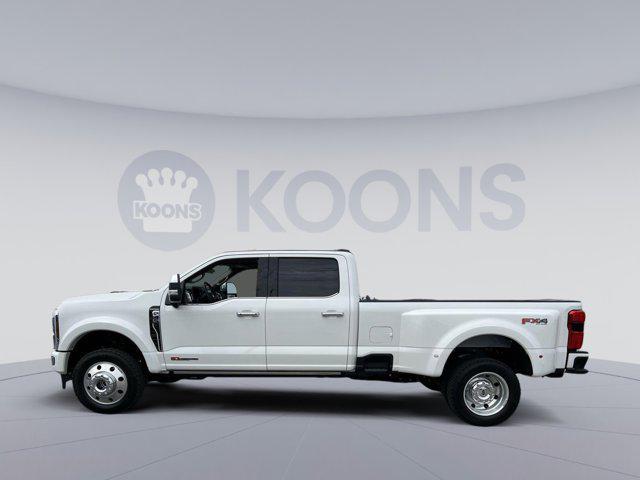 new 2025 Ford F-450 car, priced at $106,705