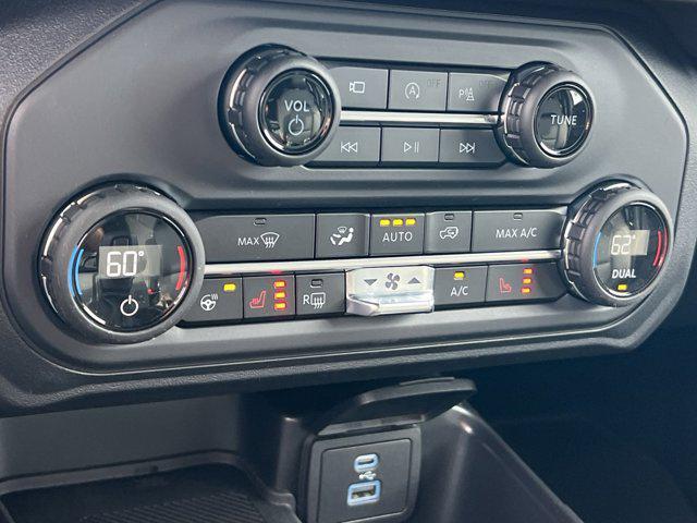 new 2025 Ford Bronco car, priced at $51,906