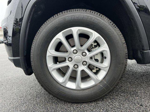 used 2022 Jeep Grand Cherokee car, priced at $25,500