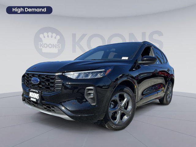 used 2023 Ford Escape car, priced at $21,000