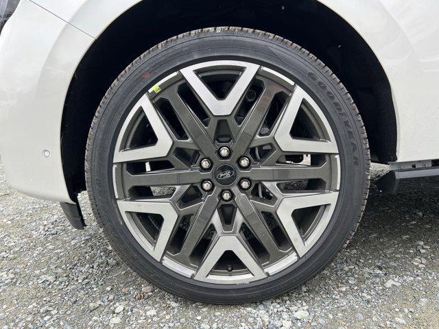 new 2025 Ford Expedition Max car, priced at $87,409