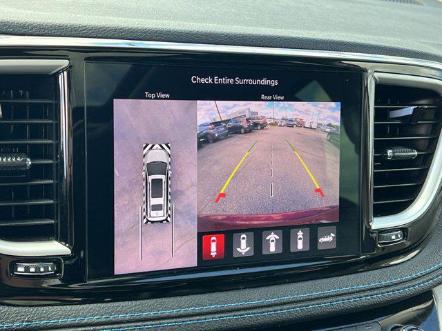 used 2021 Chrysler Pacifica car, priced at $25,000
