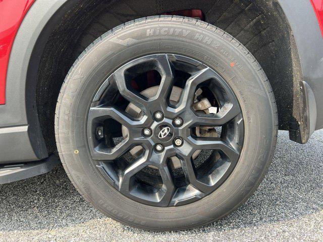 used 2022 Hyundai Santa Fe car, priced at $20,000