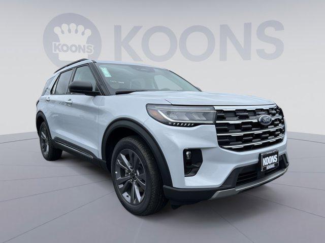 new 2025 Ford Explorer car, priced at $44,664
