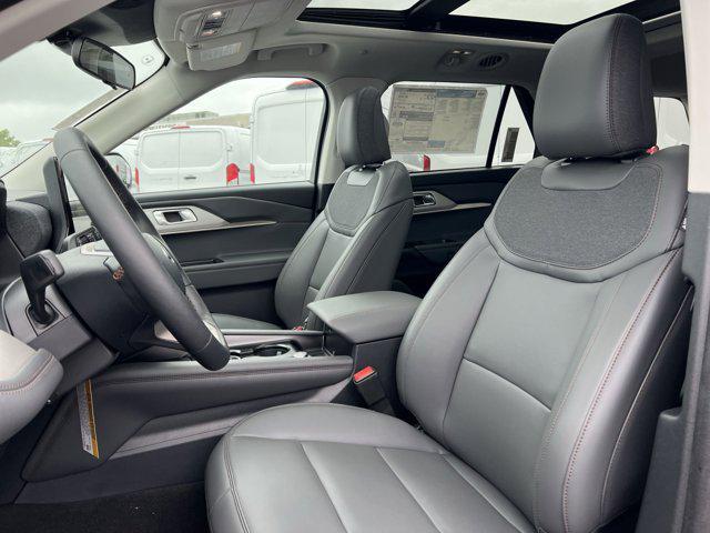 new 2025 Ford Explorer car, priced at $44,664