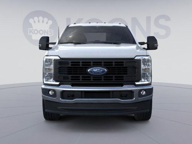 new 2025 Ford F-350 car, priced at $62,000