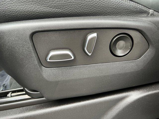 used 2022 GMC Yukon car, priced at $60,000