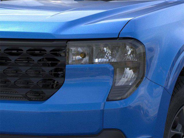 new 2025 Ford Maverick car, priced at $30,082