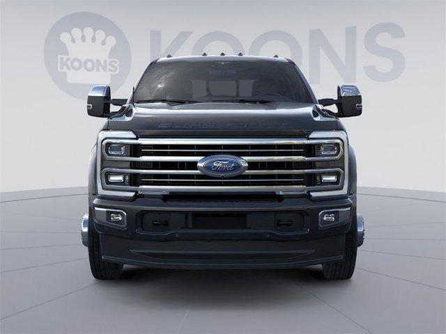 new 2025 Ford F-450 car, priced at $107,305