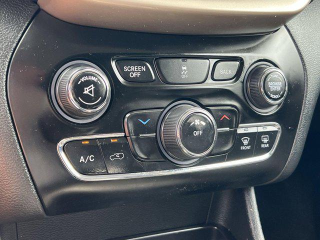 used 2015 Jeep Cherokee car, priced at $14,000