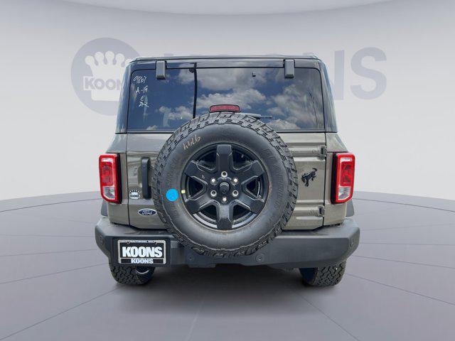 new 2025 Ford Bronco car, priced at $46,298