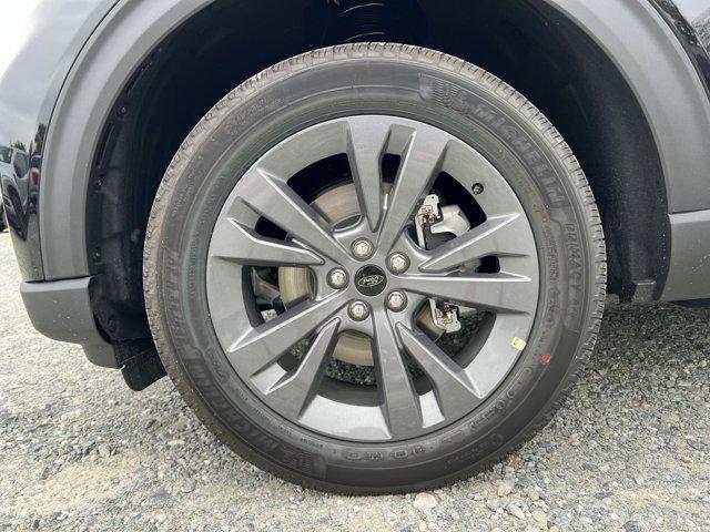 new 2025 Ford Explorer car, priced at $44,664