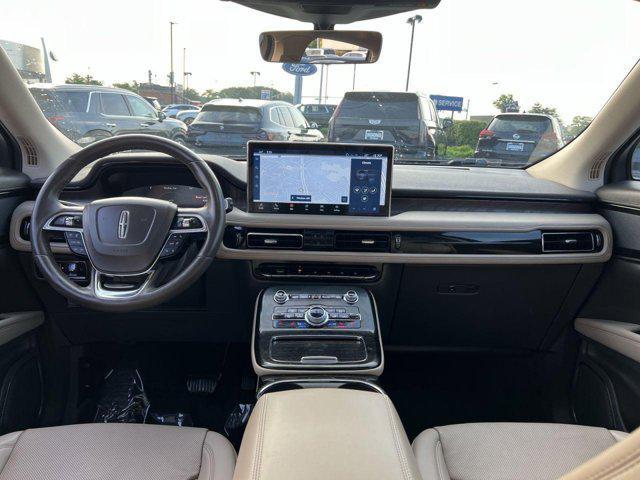 used 2022 Lincoln Nautilus car, priced at $33,000