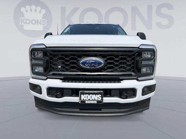 new 2025 Ford F-350 car, priced at $65,774