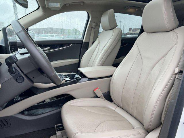used 2021 Lincoln Nautilus car, priced at $31,500