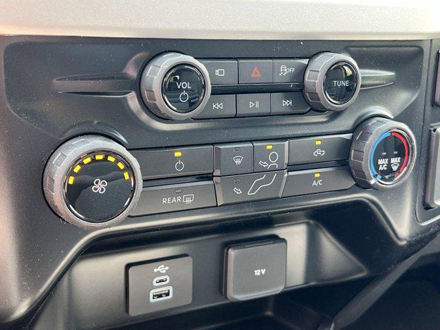 new 2025 Ford F-250 car, priced at $63,821