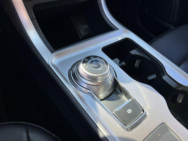 used 2024 Ford Edge car, priced at $21,500