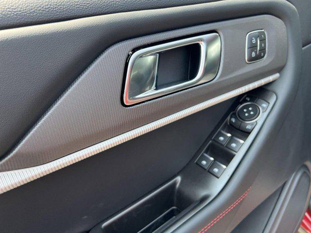 new 2025 Ford Explorer car, priced at $51,123