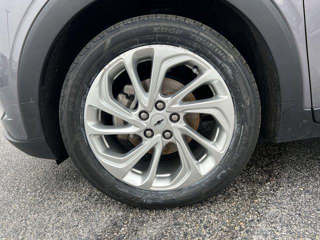 used 2023 Chevrolet Bolt EUV car, priced at $18,000