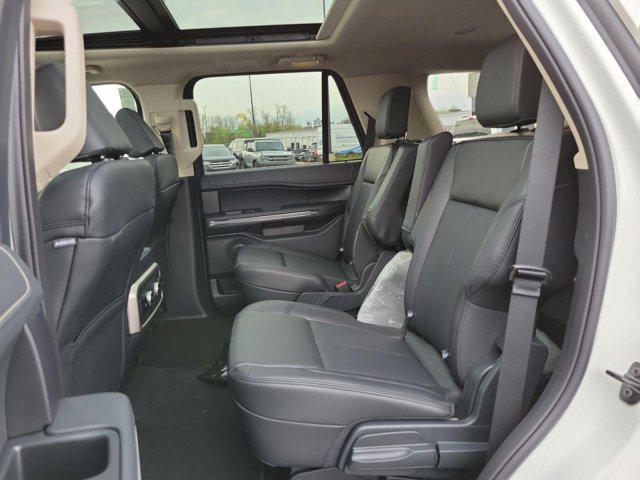 new 2024 Ford Expedition car, priced at $61,000