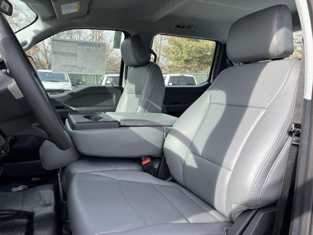 new 2025 Ford F-250 car, priced at $50,559