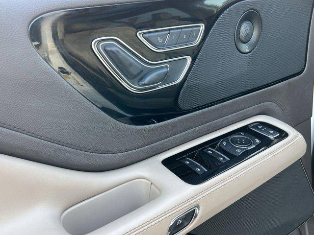 used 2020 Lincoln Aviator car, priced at $32,000