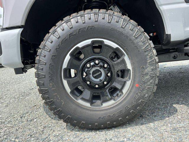 new 2025 Ford F-350 car, priced at $87,985