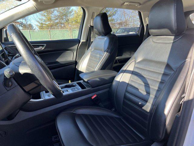 used 2023 Ford Edge car, priced at $20,899