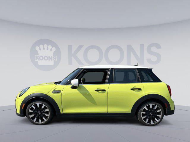 used 2024 MINI Hardtop car, priced at $31,000