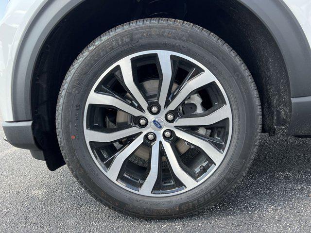 new 2025 Ford Explorer car, priced at $43,422