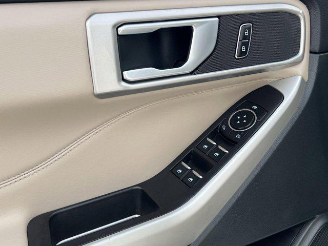 used 2024 Ford Explorer car, priced at $34,000