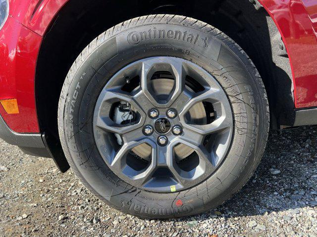 new 2025 Ford Maverick car, priced at $30,112