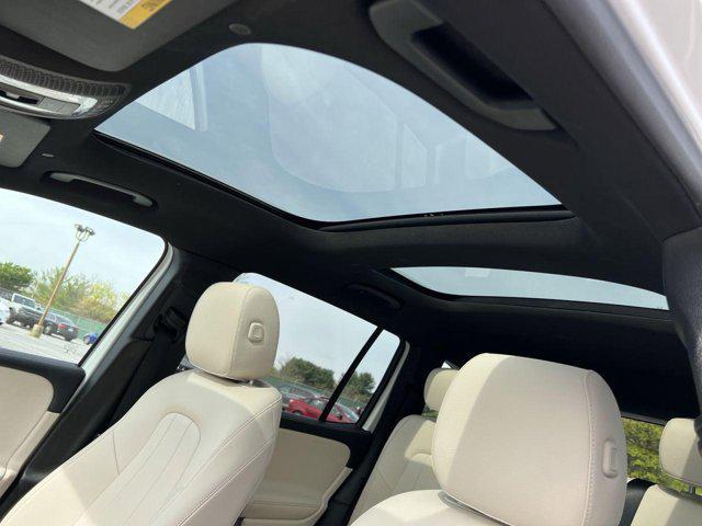 used 2023 Mercedes-Benz GLB 250 car, priced at $30,000