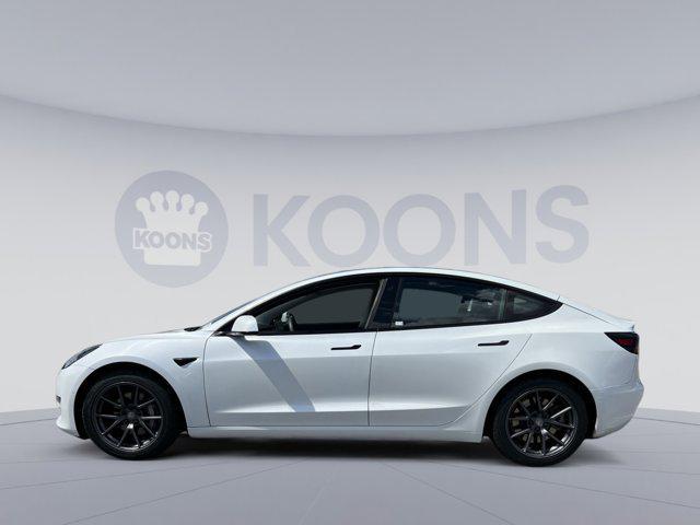 used 2021 Tesla Model 3 car, priced at $21,000