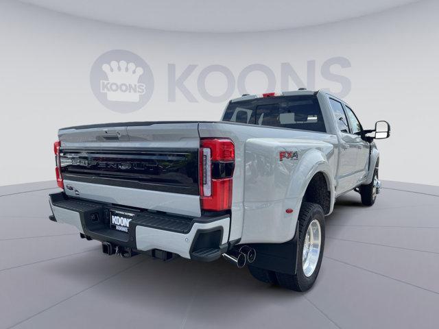 new 2025 Ford F-450 car, priced at $101,030
