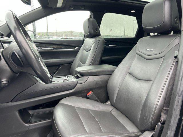 used 2021 Cadillac XT5 car, priced at $28,000