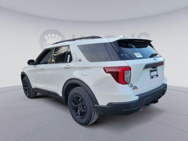 new 2024 Ford Explorer car, priced at $49,086
